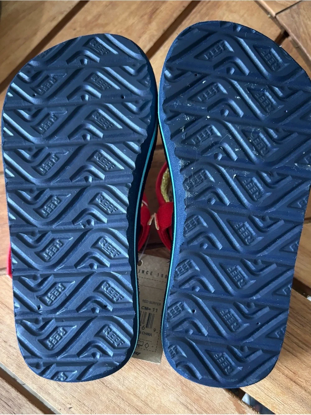 NWT Reef Little Kids Surfboard Sandals Sz 3/4